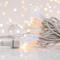 Χριστουγεννιάτικα 100 led (90 θερμά led σταθερά 10 ψυχρά led flash) λαμπάκια με επέκταση έως 9 τεμάχια και λευκό καλώδιο 1010cm στεγανά IP65